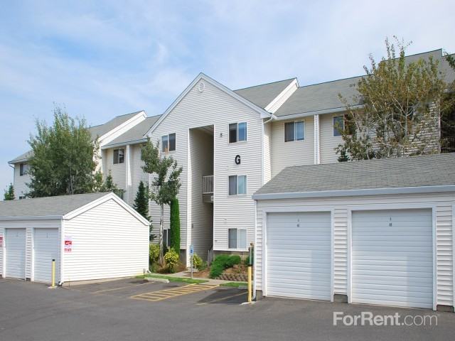 Regal Ridge - Photo 2 of 23