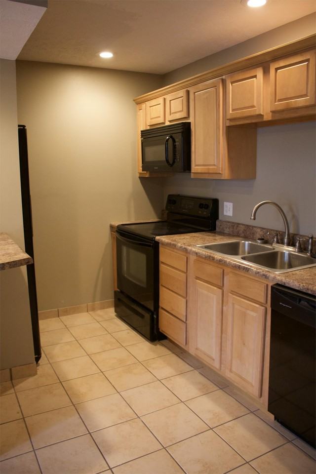 2460 Collis Avenue #1 - Photo 3 of 4