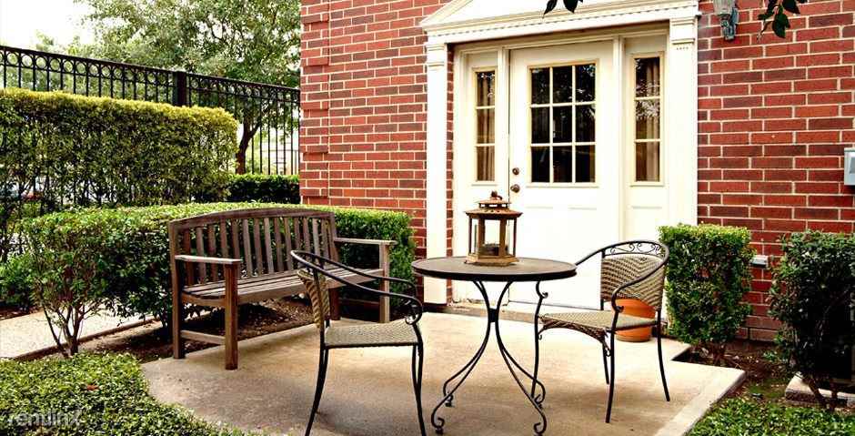 4243 Uptown Park Blvd - Photo 2 of 12