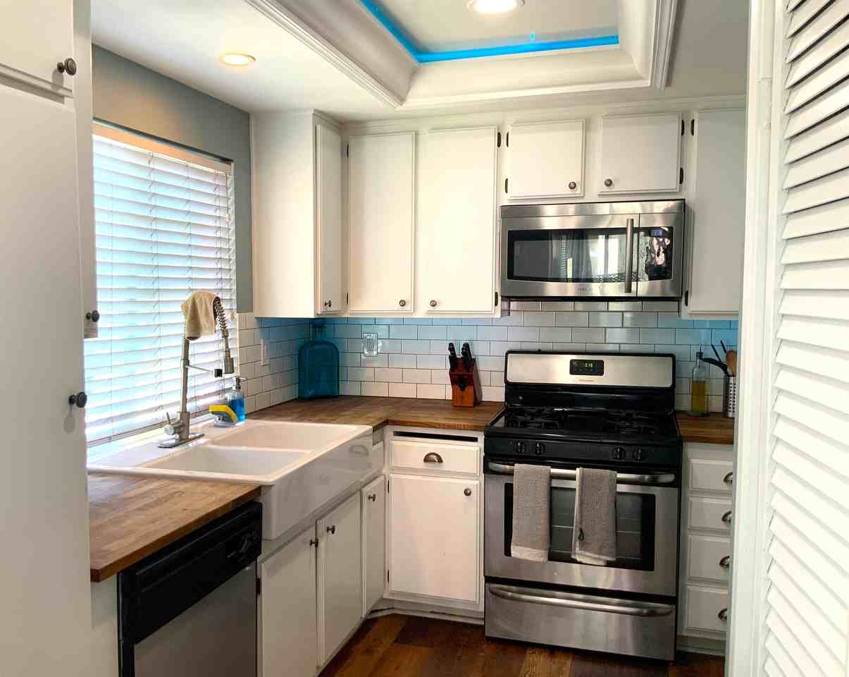 955 East 3rd Street #215 - Photo 4 of 20