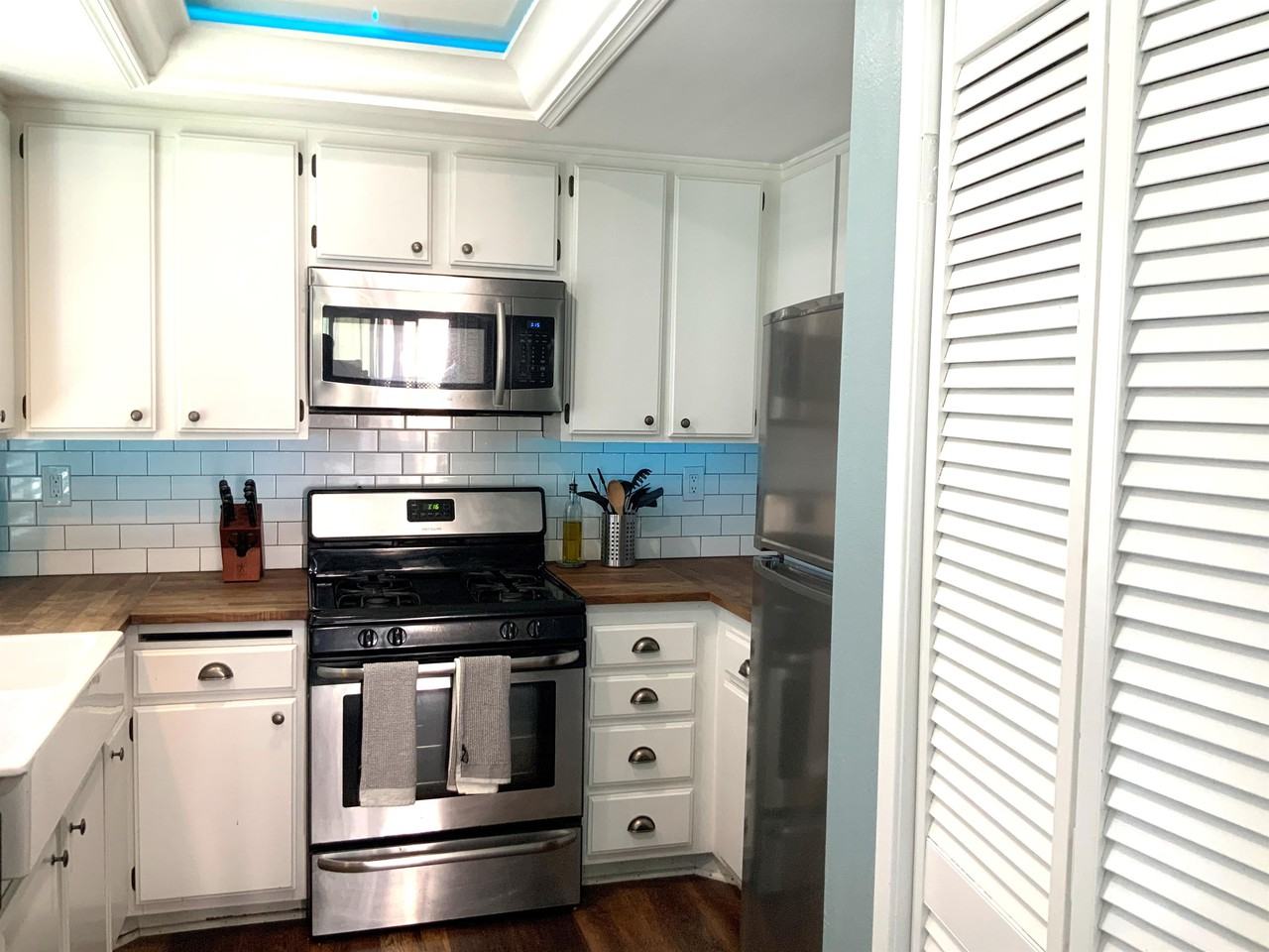 955 East 3rd Street #215 - Photo 5 of 20