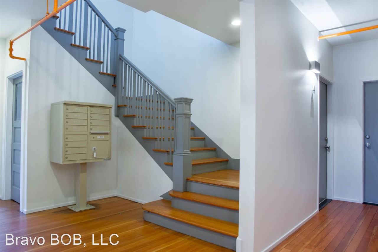 Bravo  at 1216 E Remington Ct - Photo 2 of 3