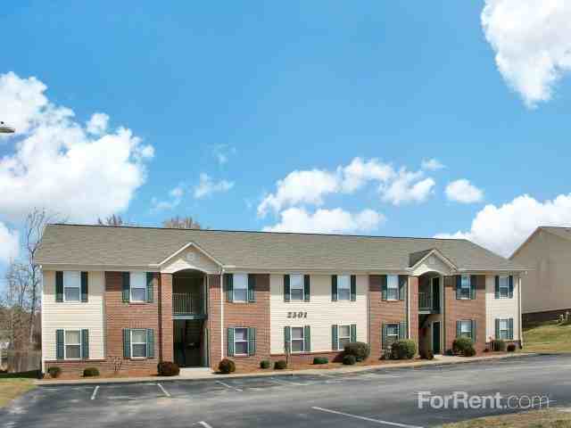 Cumberland Towers Apartments 2580 Cumberland Creek Dr, Fayetteville