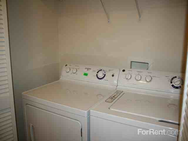 Mainsail Apartment Homes - Photo 2 of 38