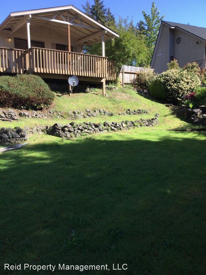 41 Ne Pegleg Ct - Photo 2 of 26