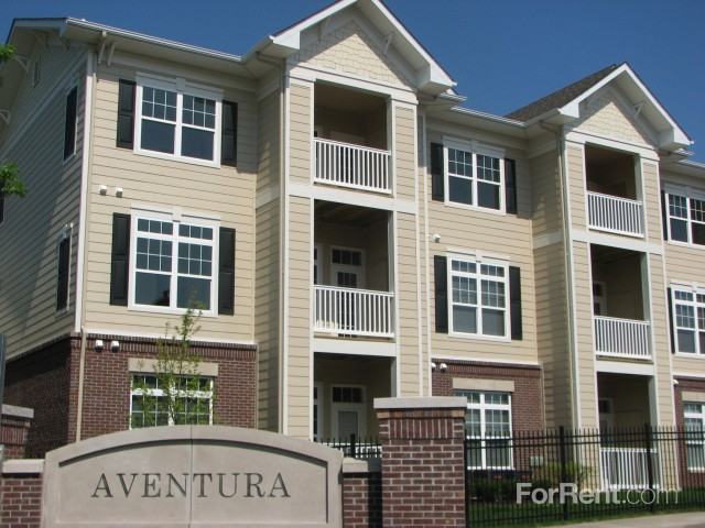 Aventura at Forest Park - Photo 2 of 36