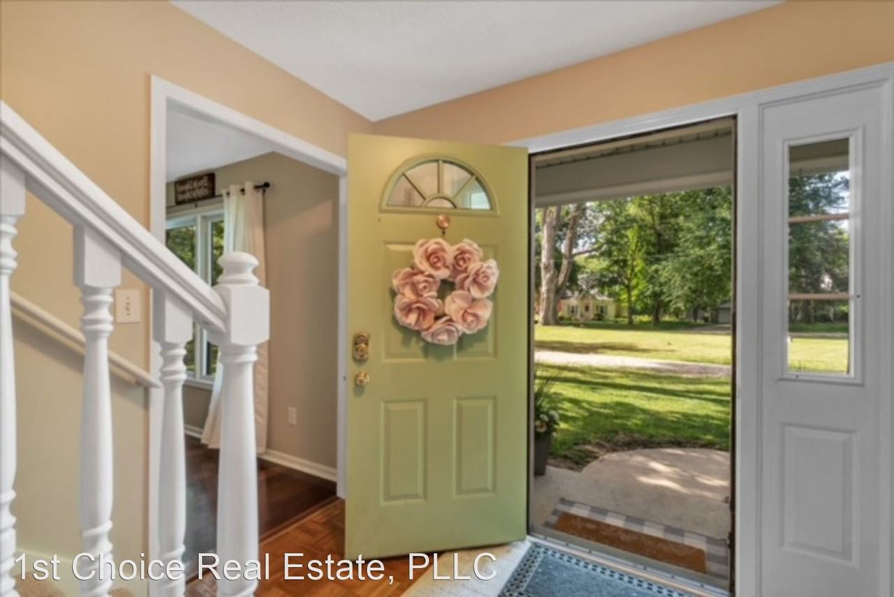 174 Newman Rd - Photo 3 of 24