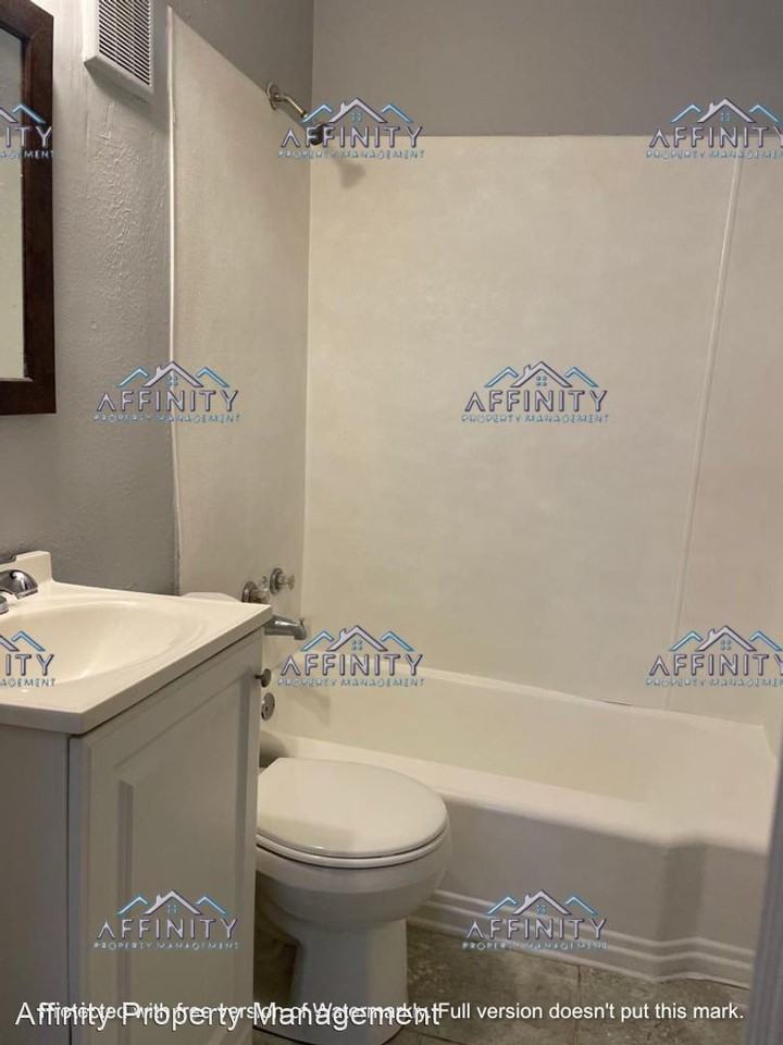 1110 Cato St NW - Photo 2 of 18