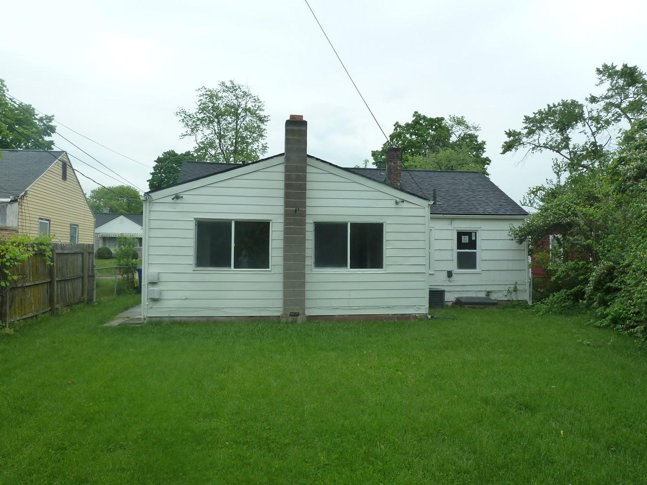 73 N Everett Ave - Photo 3 of 15