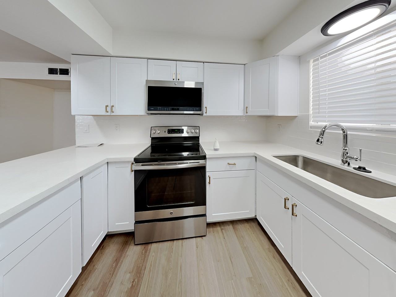 3933 W Barnes Ln - Photo 2 of 18