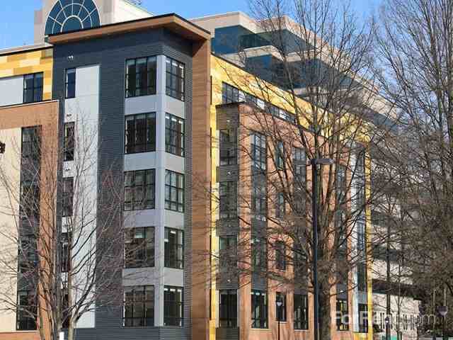 Fair Lakes Luxury Residences - Photo 3 of 31