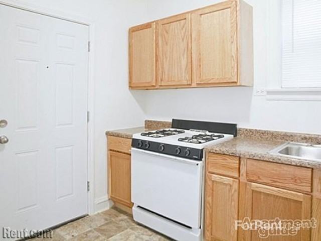 9600 South Avenue L - Pangea Apartments - Photo 2 of 5