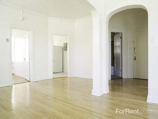 Kensington - Photo 2 of 33