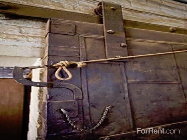 Silk Lofts - Photo 2 of 23