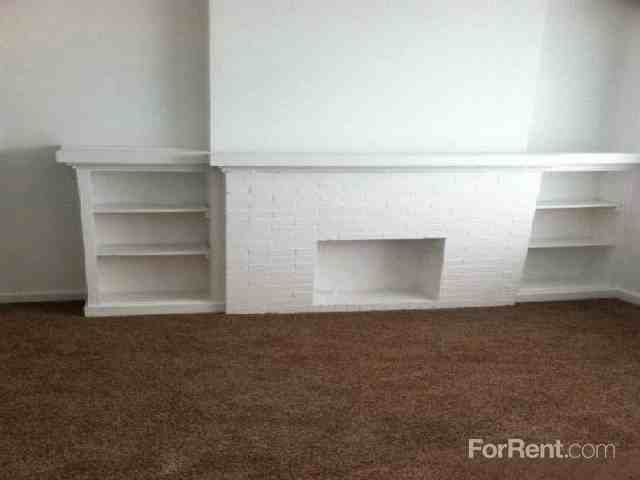 7955 S Bishop Street - Pangea Apartments - Photo 2 of 7