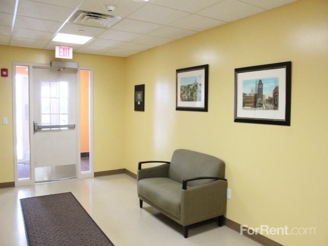 Sigourney Mews Apartments 206 Collins St, Hartford, CT 06105 Zumper