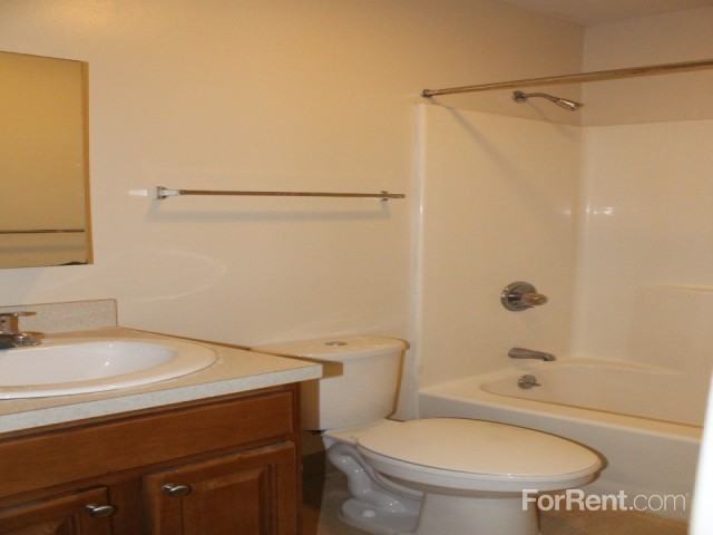 Sigourney Mews Apartments 206 Collins St, Hartford, CT 06105 Zumper