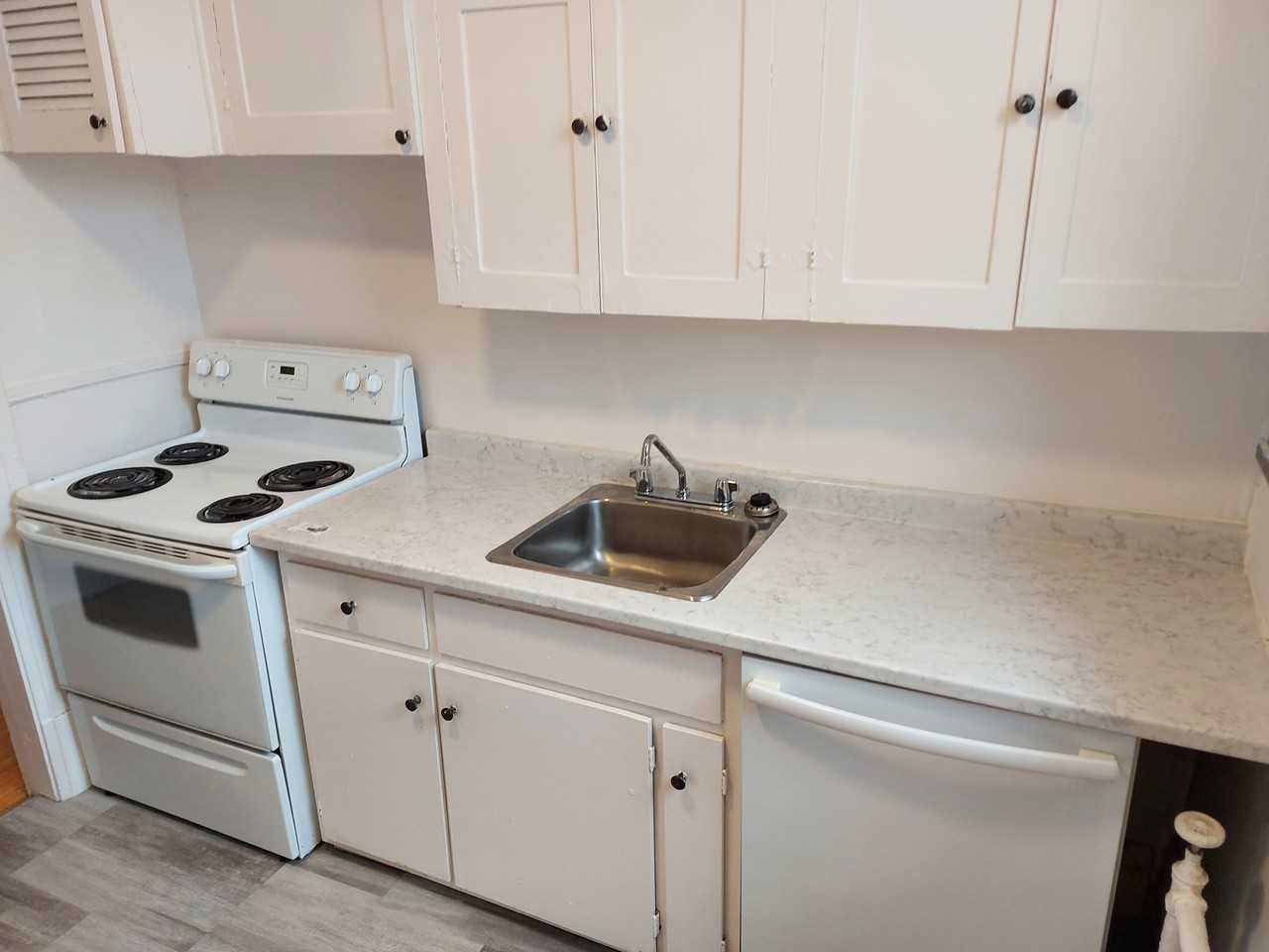 357 Frank Street #2 - Photo 6 of 27