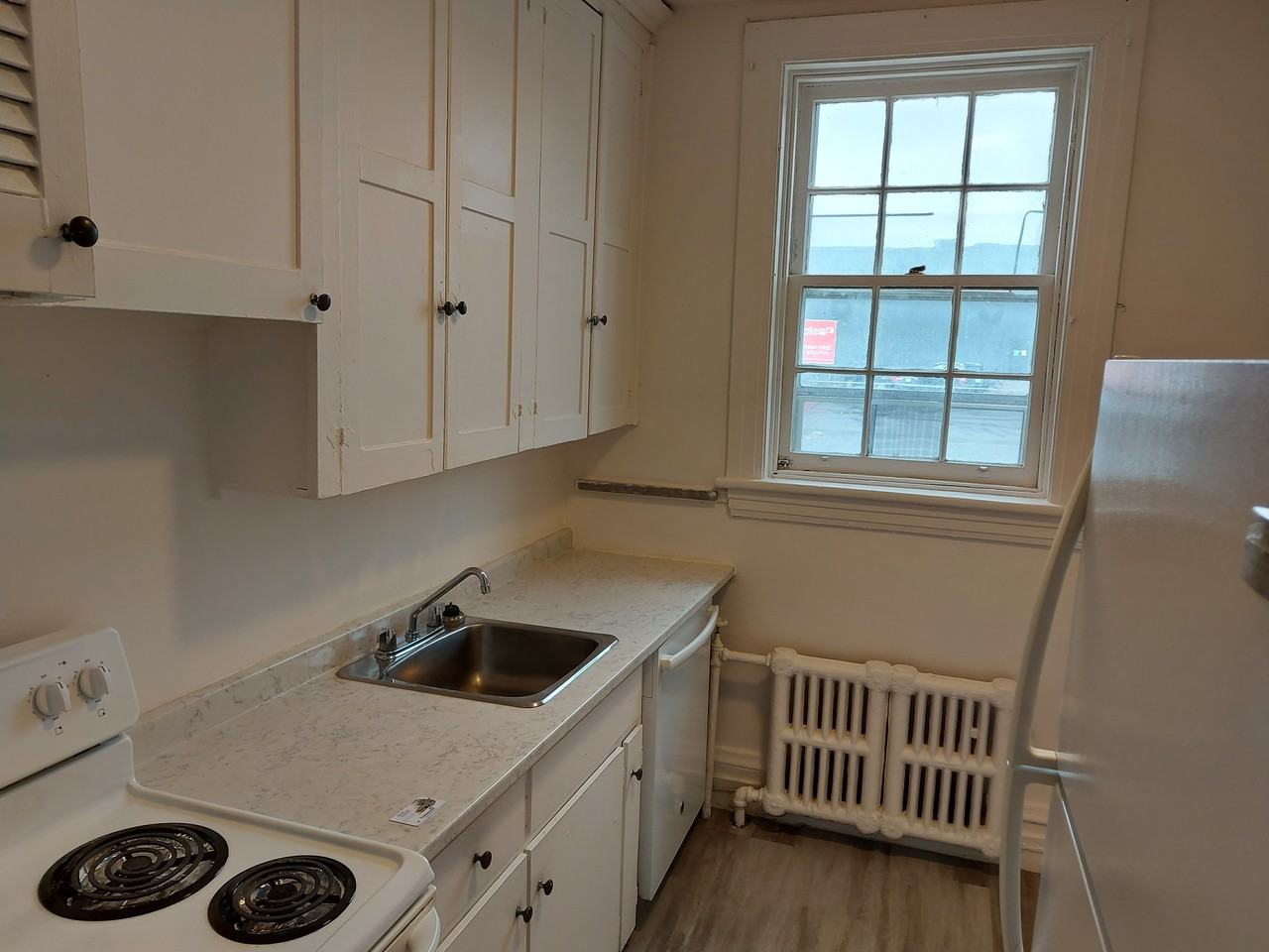 357 Frank Street #2 - Photo 3 of 27