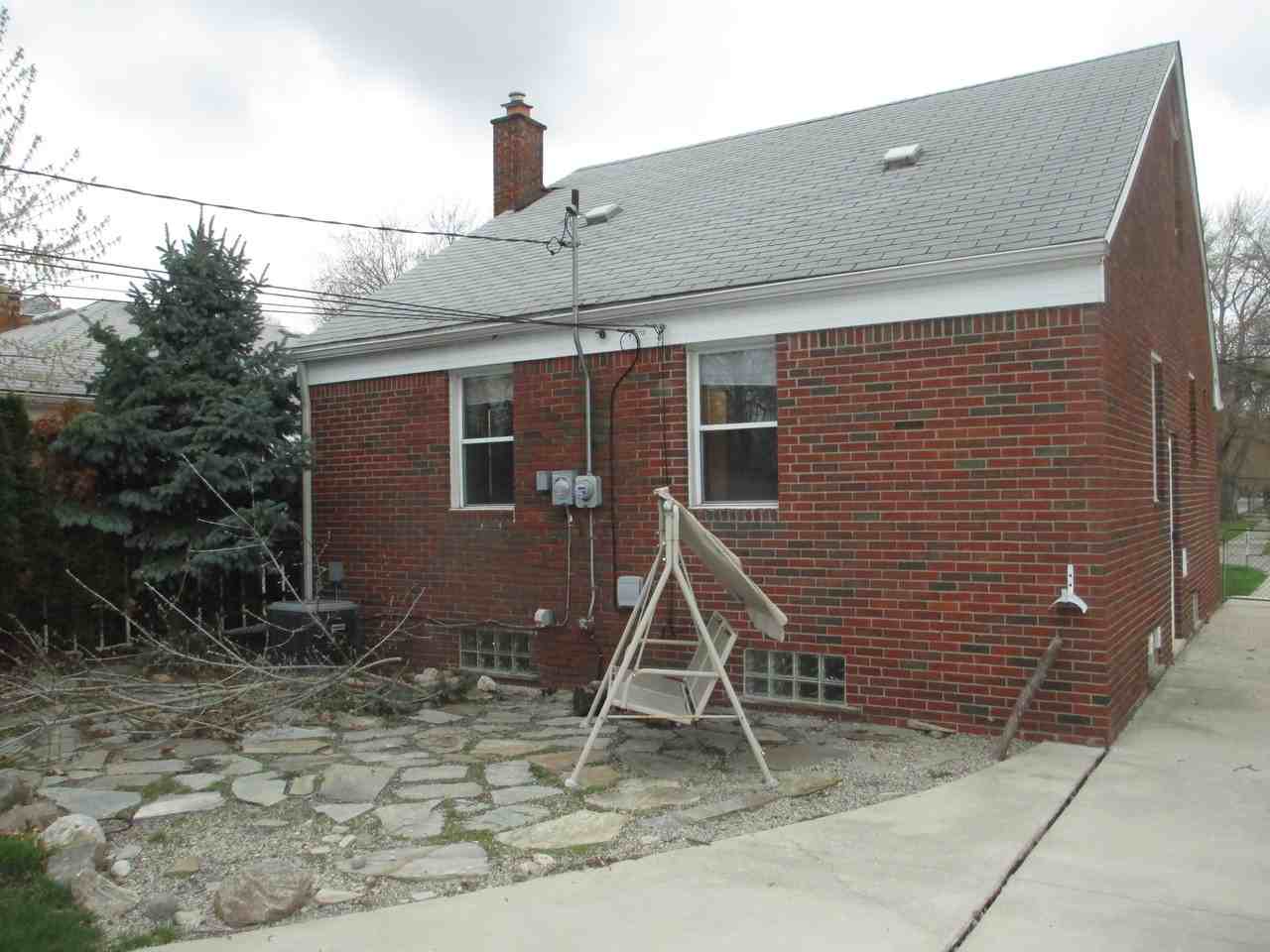 13285 Brest St - Photo 3 of 3