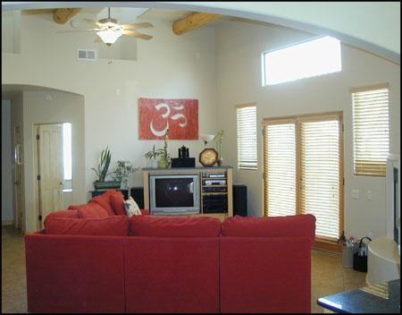 1836 Calle Barbarita NW - Photo 3 of 12