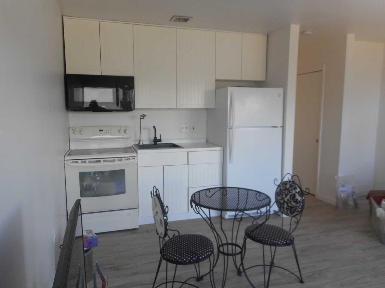 10867 Fairway Dr - Photo 3 of 19