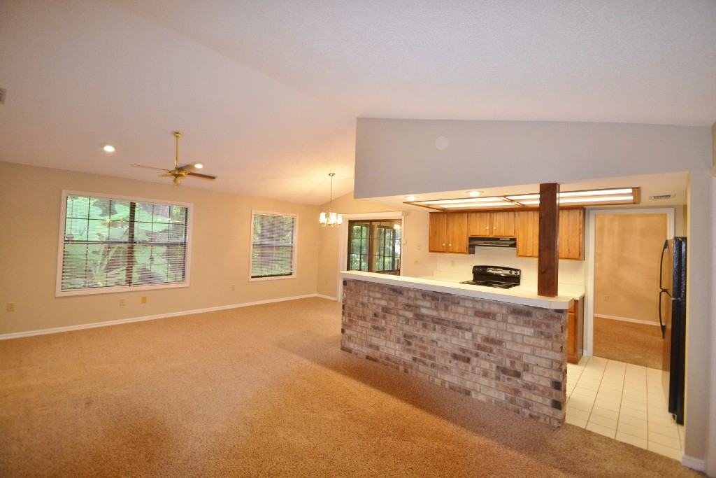 2713 Burgoyne Pl - Photo 3 of 10