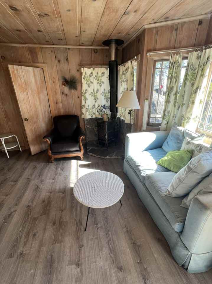 85 Speedboat Avenue - Photo 5 of 19