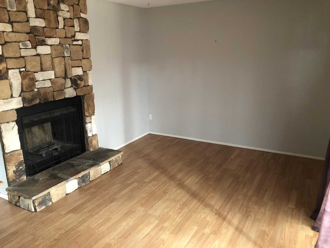 5202 43rd St Ne #5202 - Photo 2 of 6