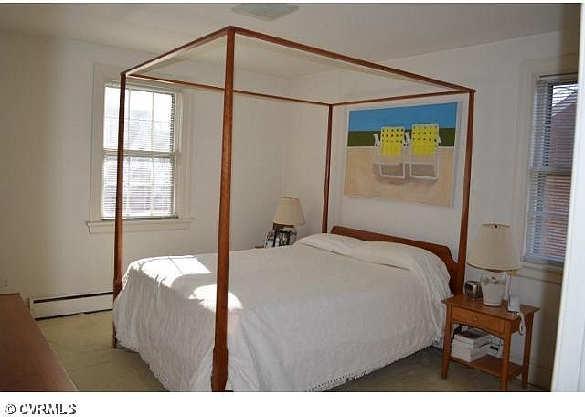 4304 Fitzhugh Ave - Photo 2 of 10