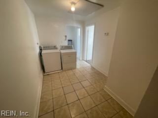 325 W 31St St - Photo 2 of 9