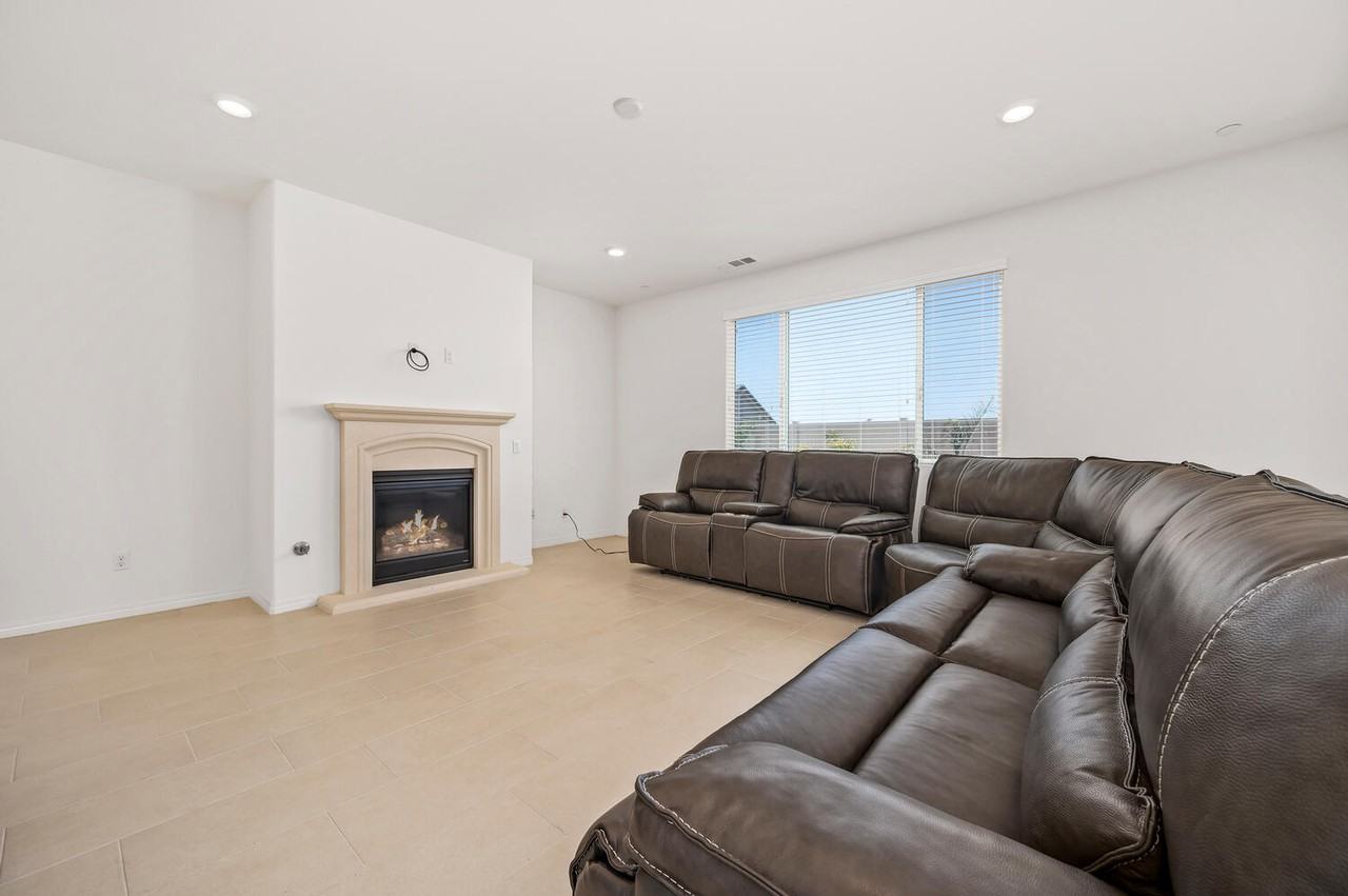 36712 Summer Dain Ln #1 - Photo 7 of 42