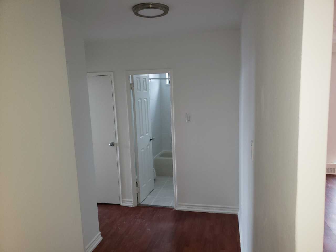 921 Midland Avenue #704 - Photo 5 of 29