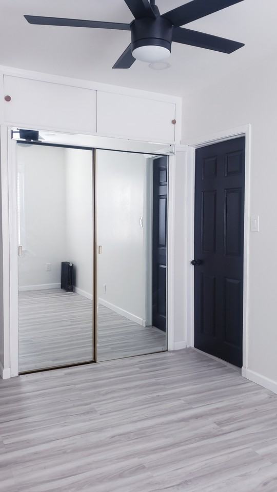 173 173 25 105th Avenue - Photo 2 of 4