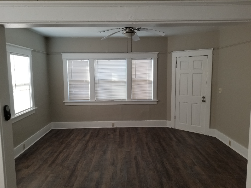 131 W Kimball Ave #131 - Photo 2 of 13