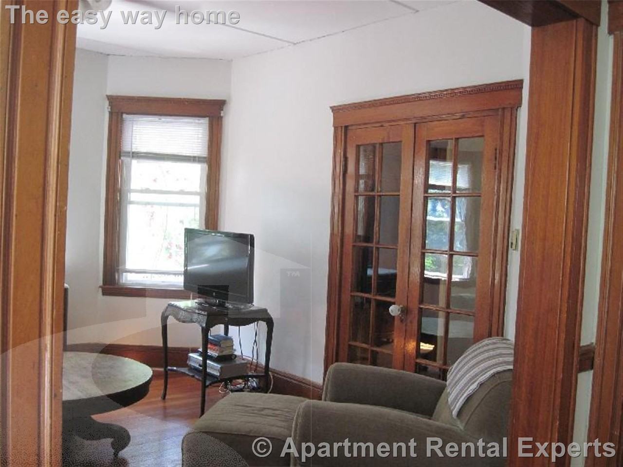 95 Bartlett St #1 - Photo 7 of 13