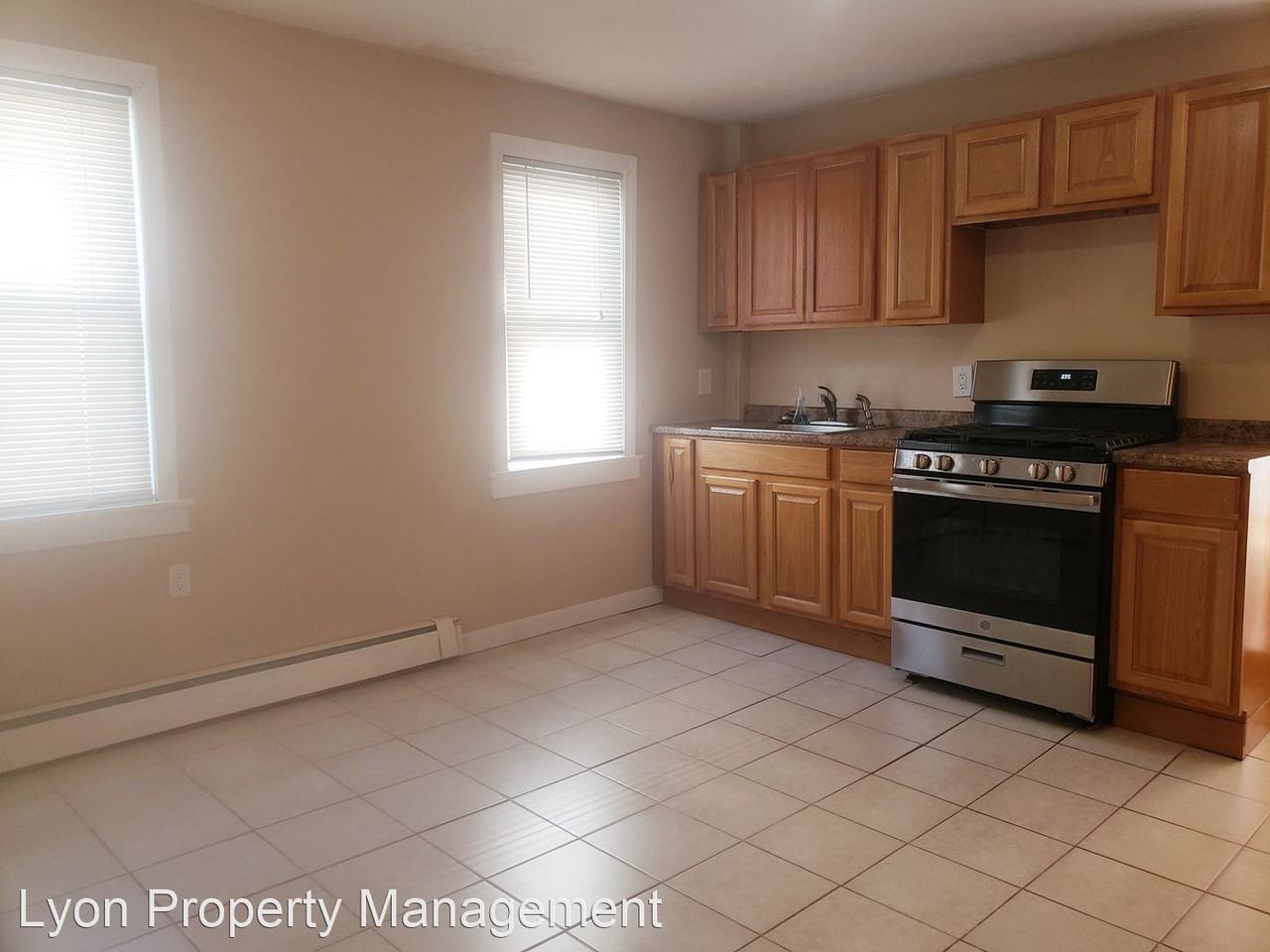 51 Trenton St - Photo 2 of 9