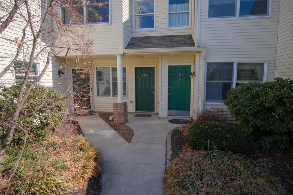 152 Lindfield Cir - Photo 3 of 28