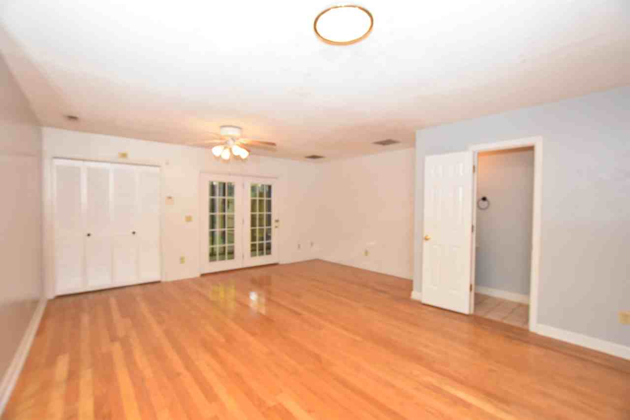 400 N Steele St #1 - Photo 4 of 22