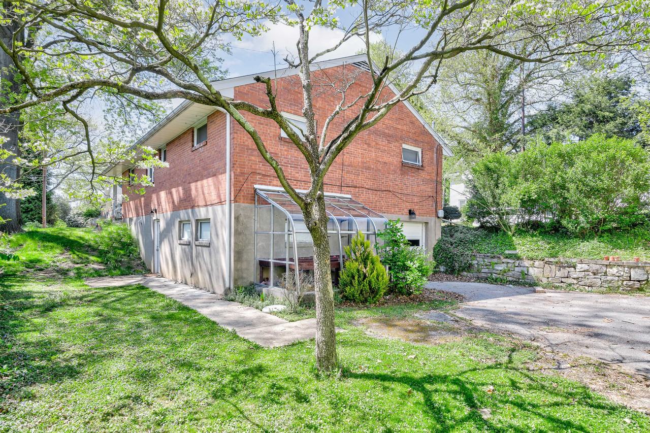 2201 Logan Street - Photo 3 of 3