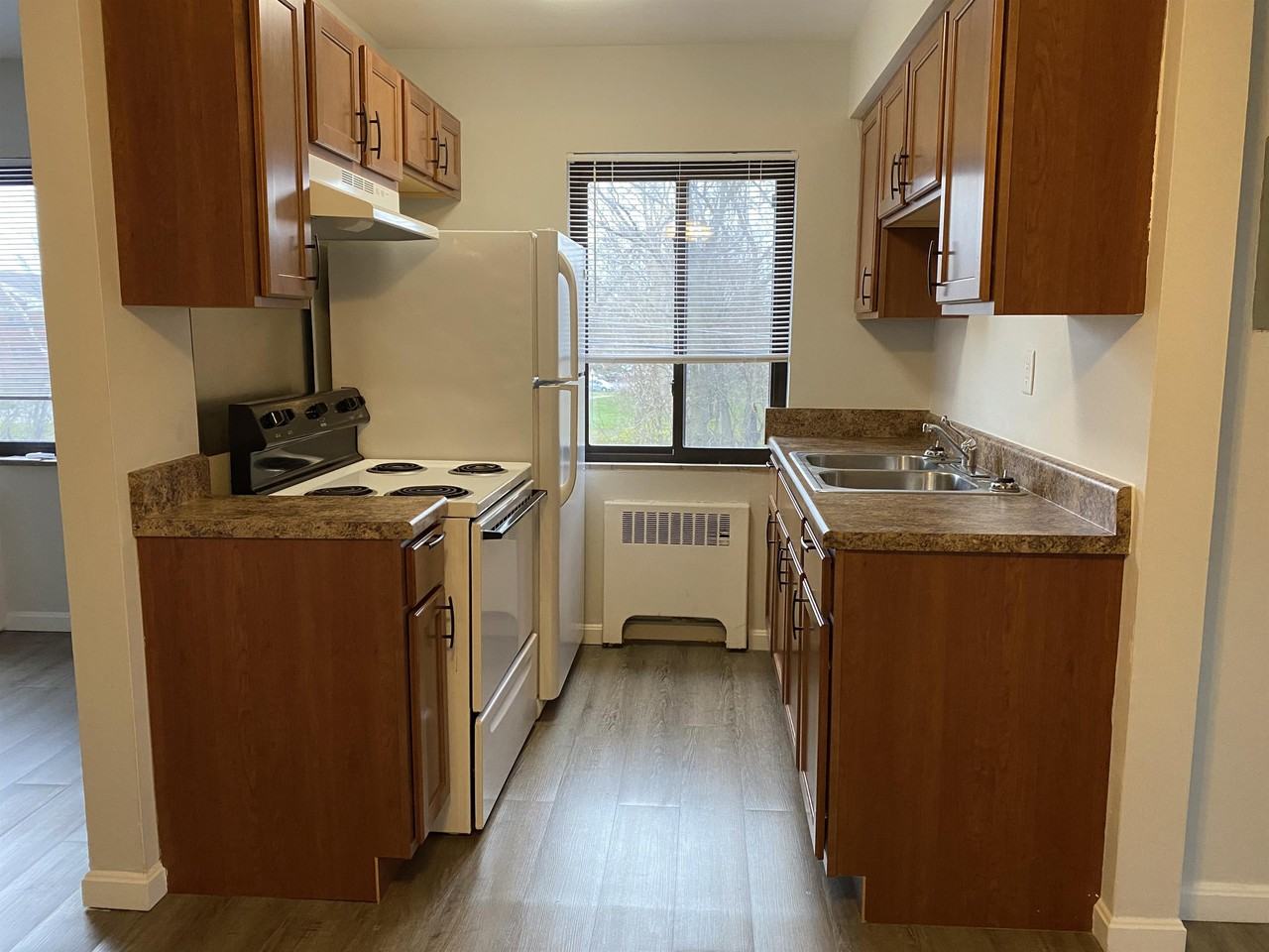 1188 Far Hills Dr #1188-29 - Photo 2 of 20