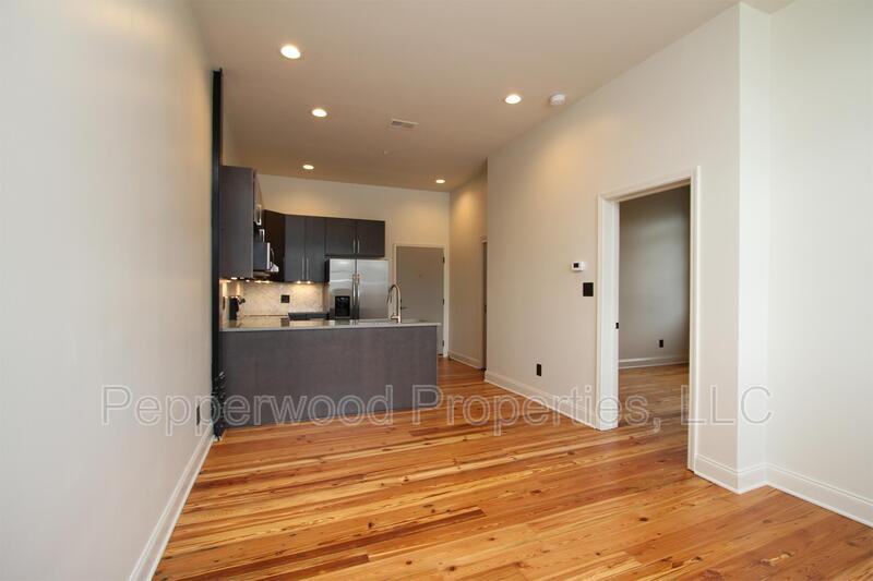149 S Daniel Morgan Ave - Photo 4 of 7