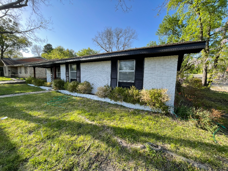 1501 W Chestnut St - Photo 5 of 34