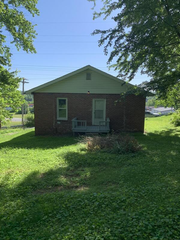 1110 S Kentucky Ave - Photo 5 of 17