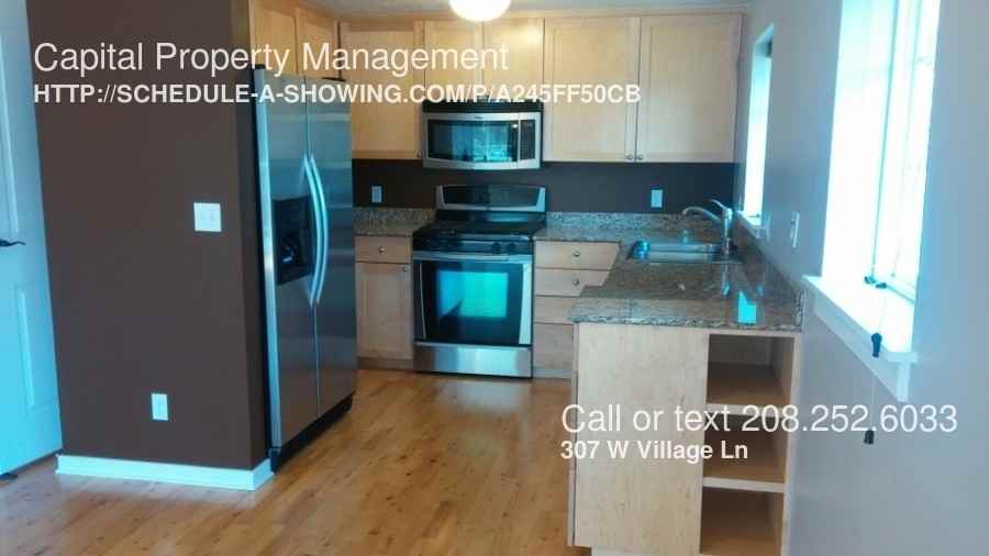 307 Village Ln - Photo 3 of 22