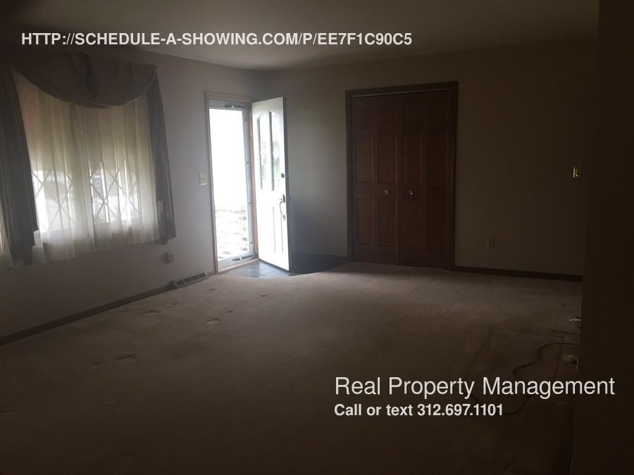 1550 Crestwood Dr - Photo 3 of 18