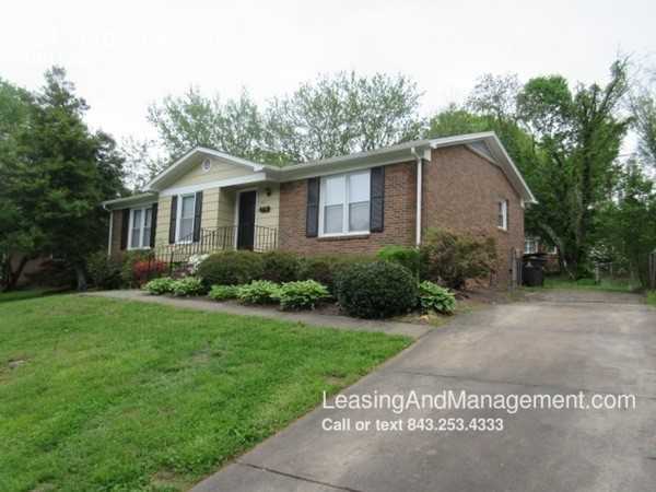 421 Forest Hill Ave - Photo 2 of 15