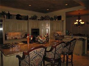 407 Wyndham Crest - Photo 2 of 10