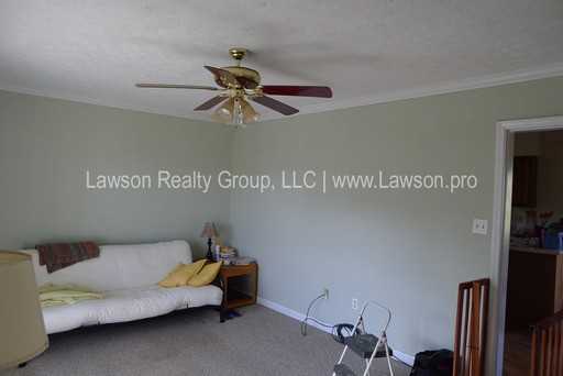 1011 Mecca St NE - Photo 3 of 18