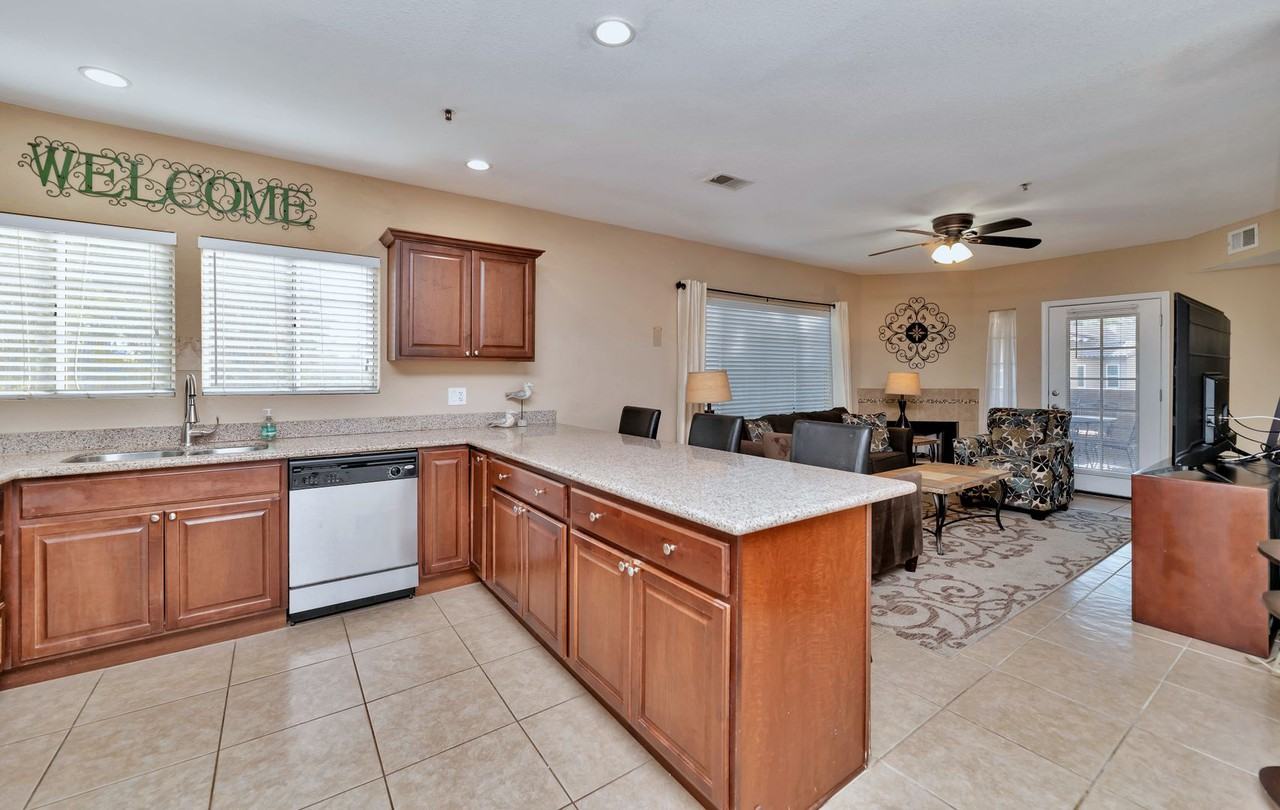 9415 East Becker Lane #2015B - Photo 6 of 21